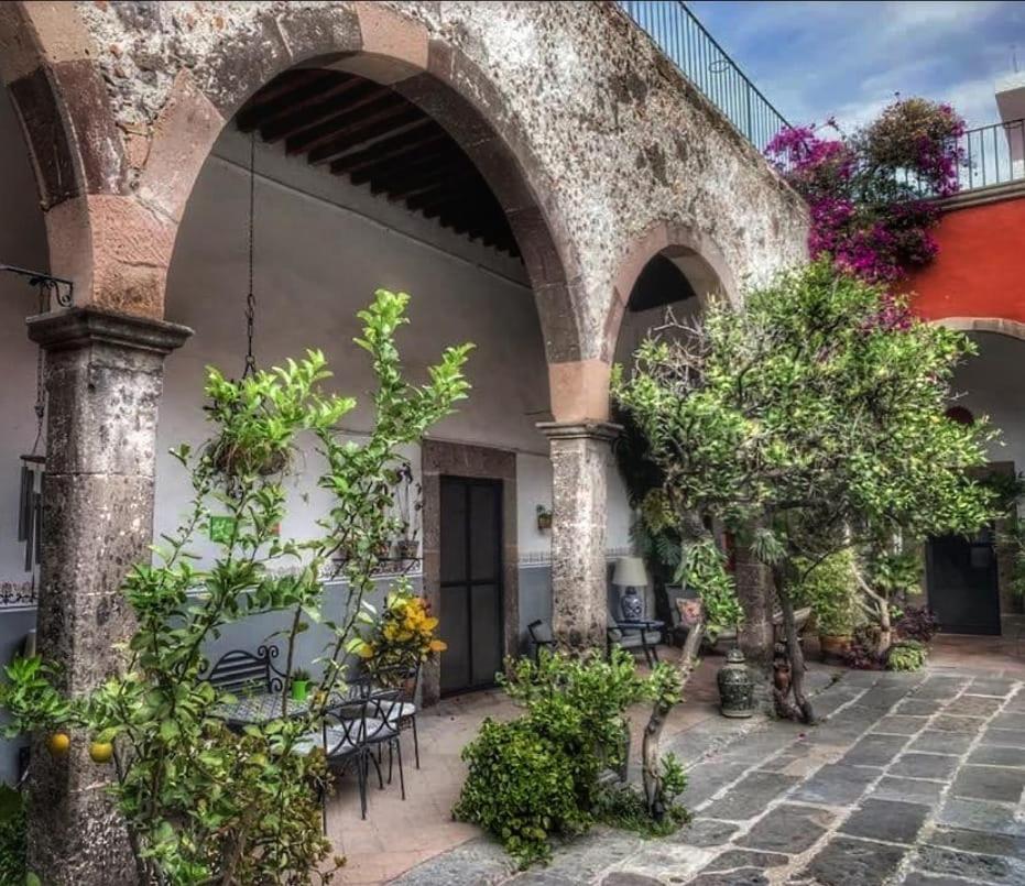 Bed and Breakfast Casa Carmen Альенде Экстерьер фото
