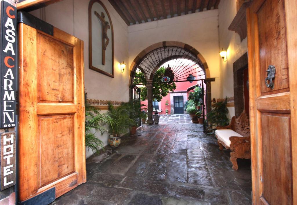 Bed and Breakfast Casa Carmen Альенде Экстерьер фото