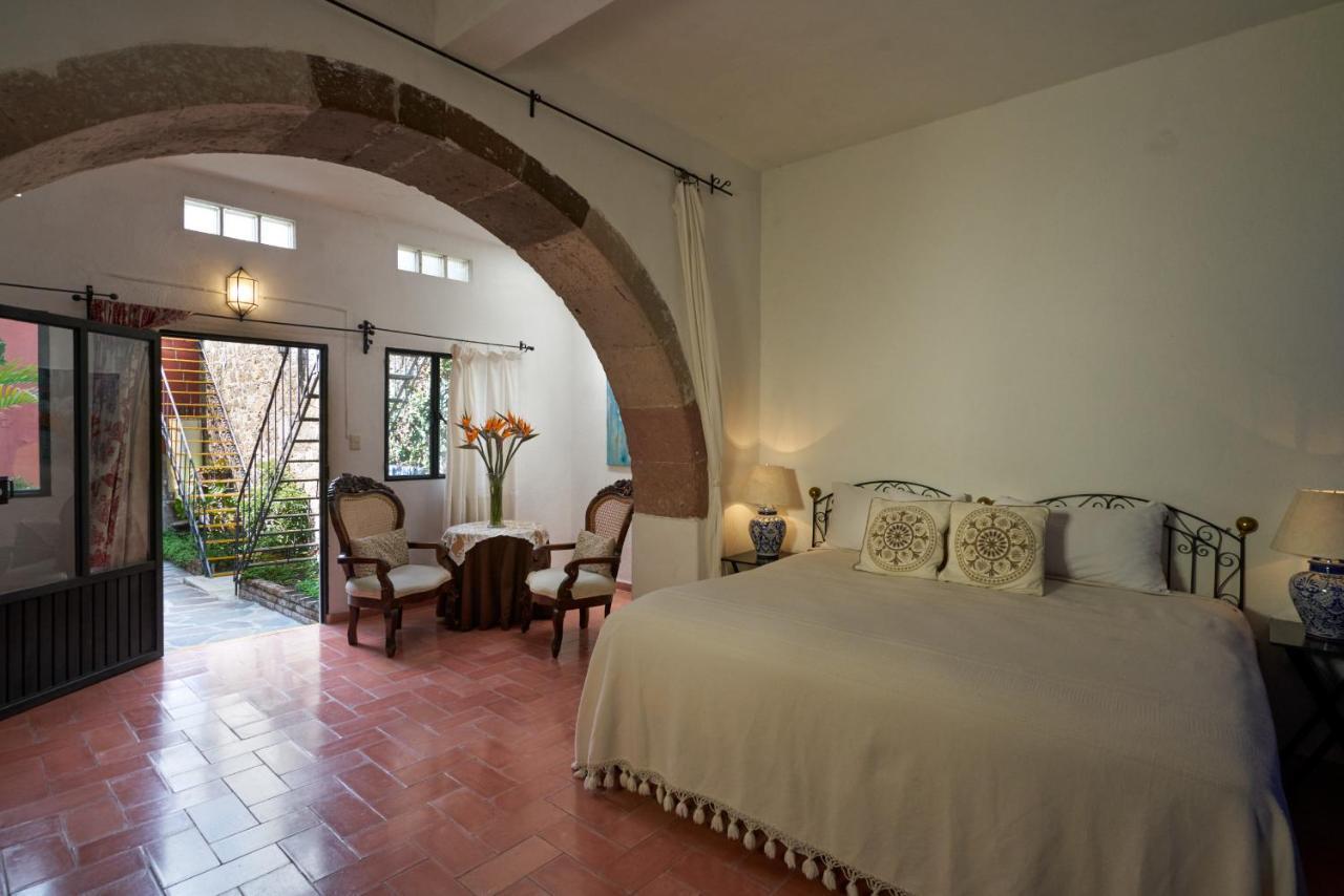 Bed and Breakfast Casa Carmen Альенде Экстерьер фото